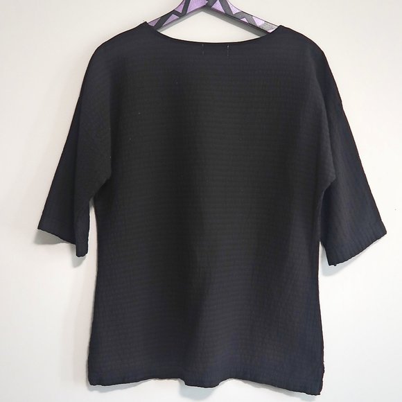 Pretty by Ezzewear Black Top With Beads Design SM - Picture 3 of 5